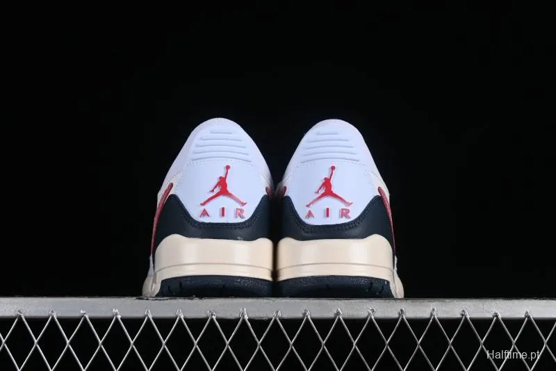 Air Jordan Legacy AJ312 Low Sneakers