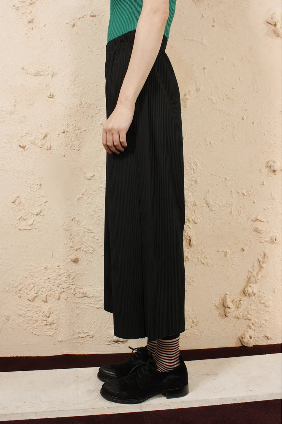 Apoc Wide Trousers Black