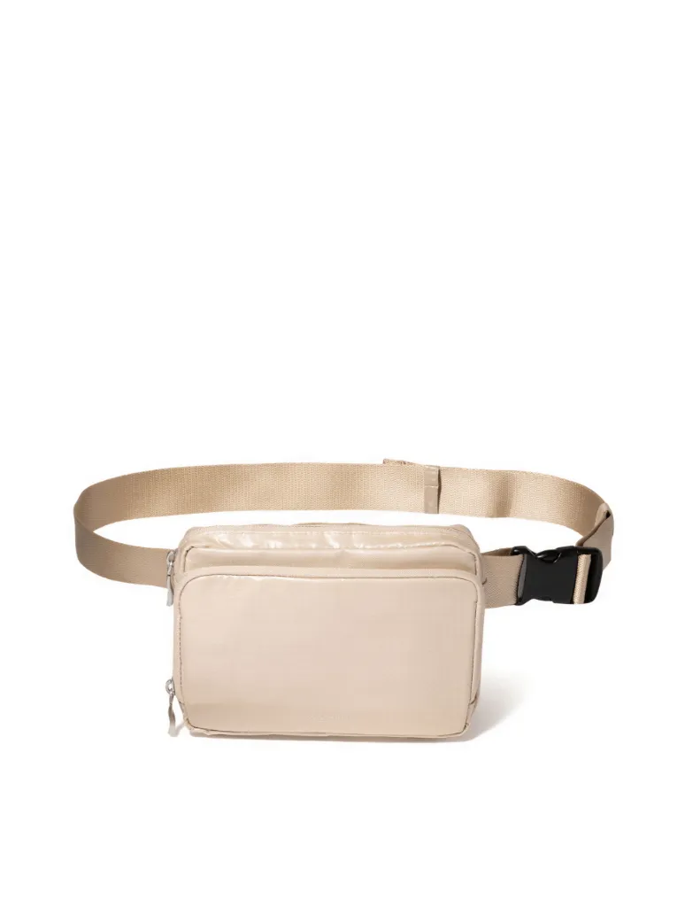 Baggallini Modern Belt Bag Sling in Chalk Gloss Ripstop