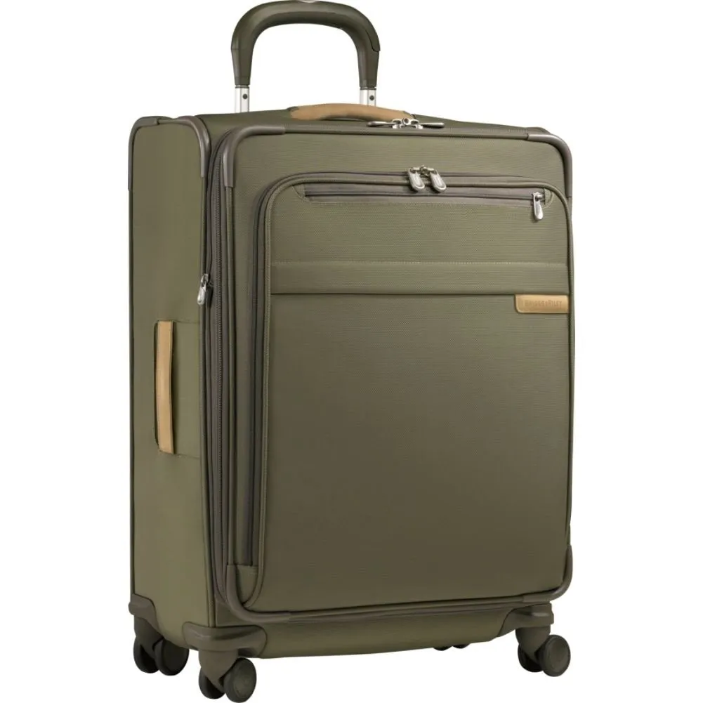 Briggs & Riley Baseline TravelWare 24