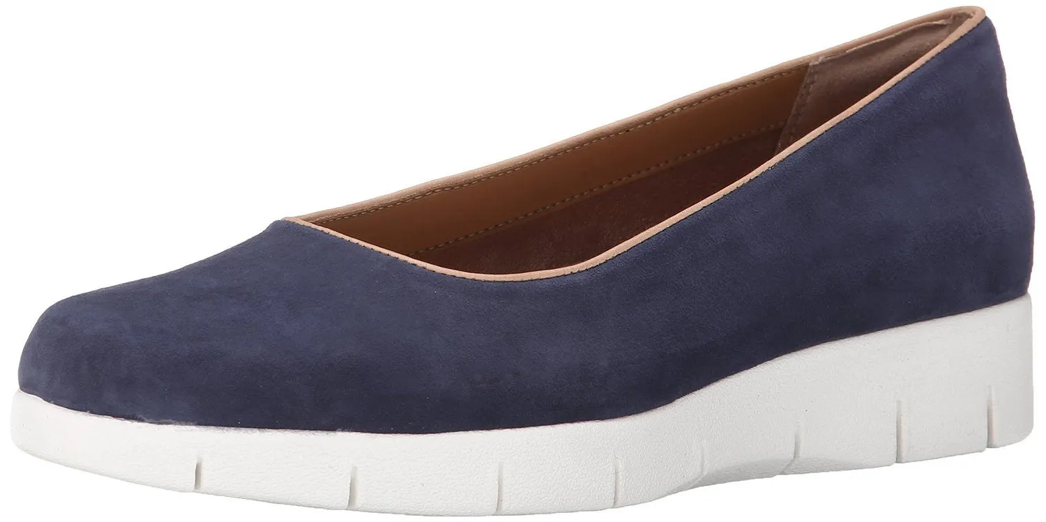 Clarks Women's Daelyn Towne