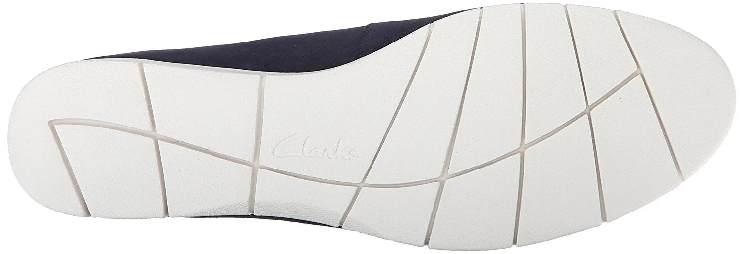 Clarks Women's Daelyn Towne