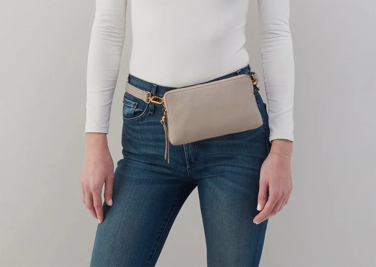 Hobo International Fern Slim Belt Bag Pebbled Taupe