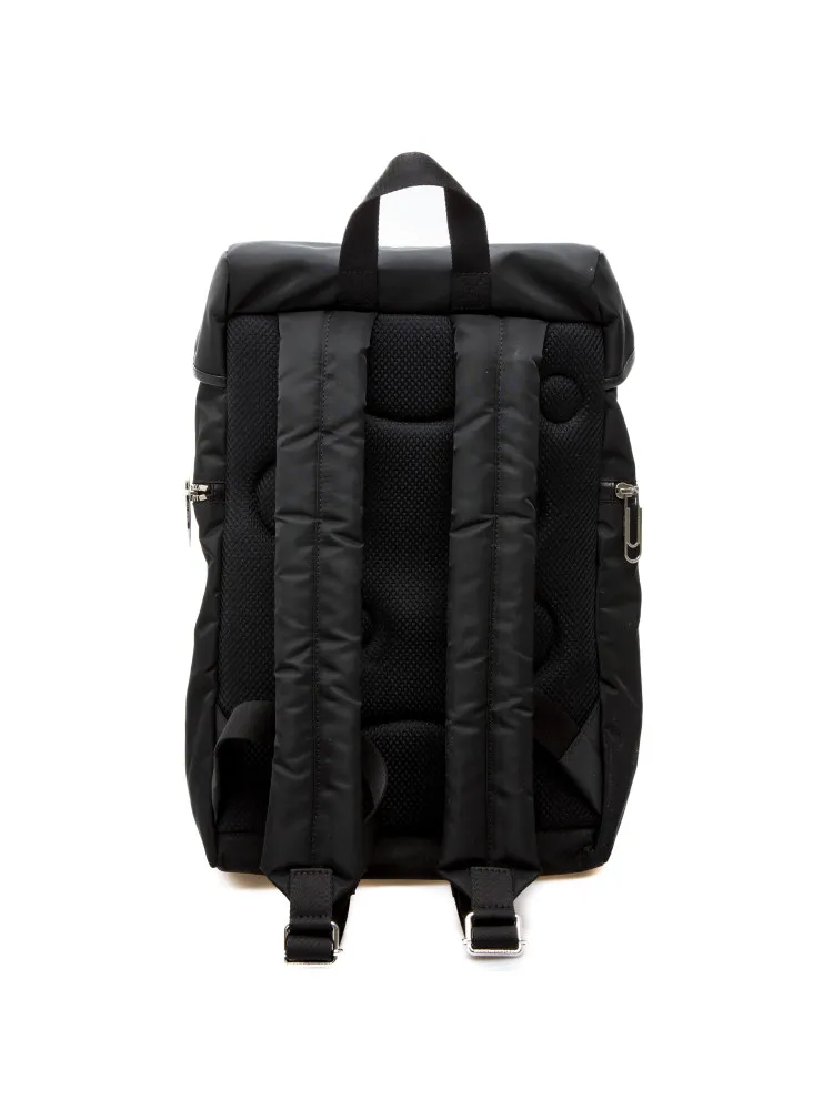 Off White Arrow Tuc Backpack | Credomen