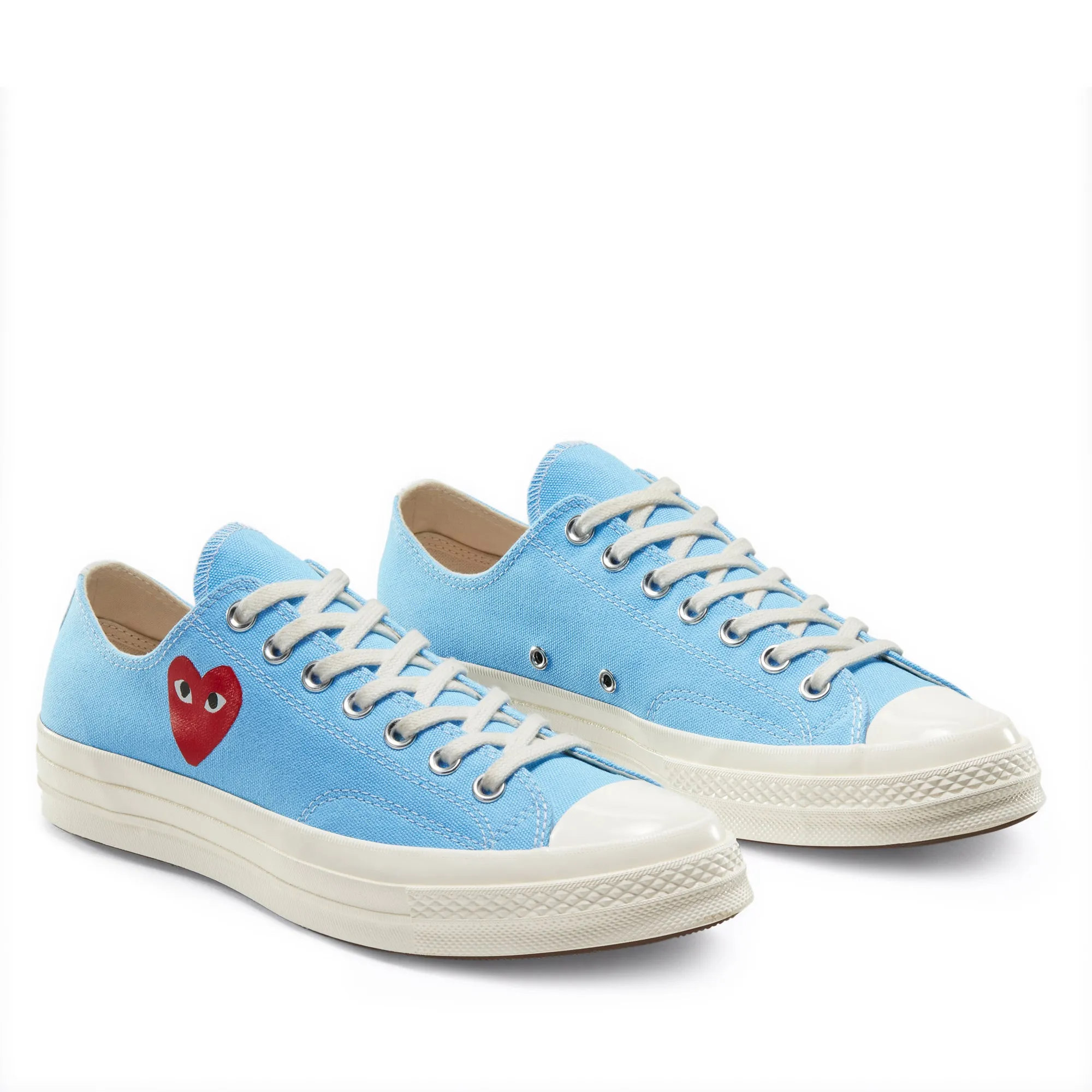 Play Converse Red Heart Chuck ’70 Low Sneakers