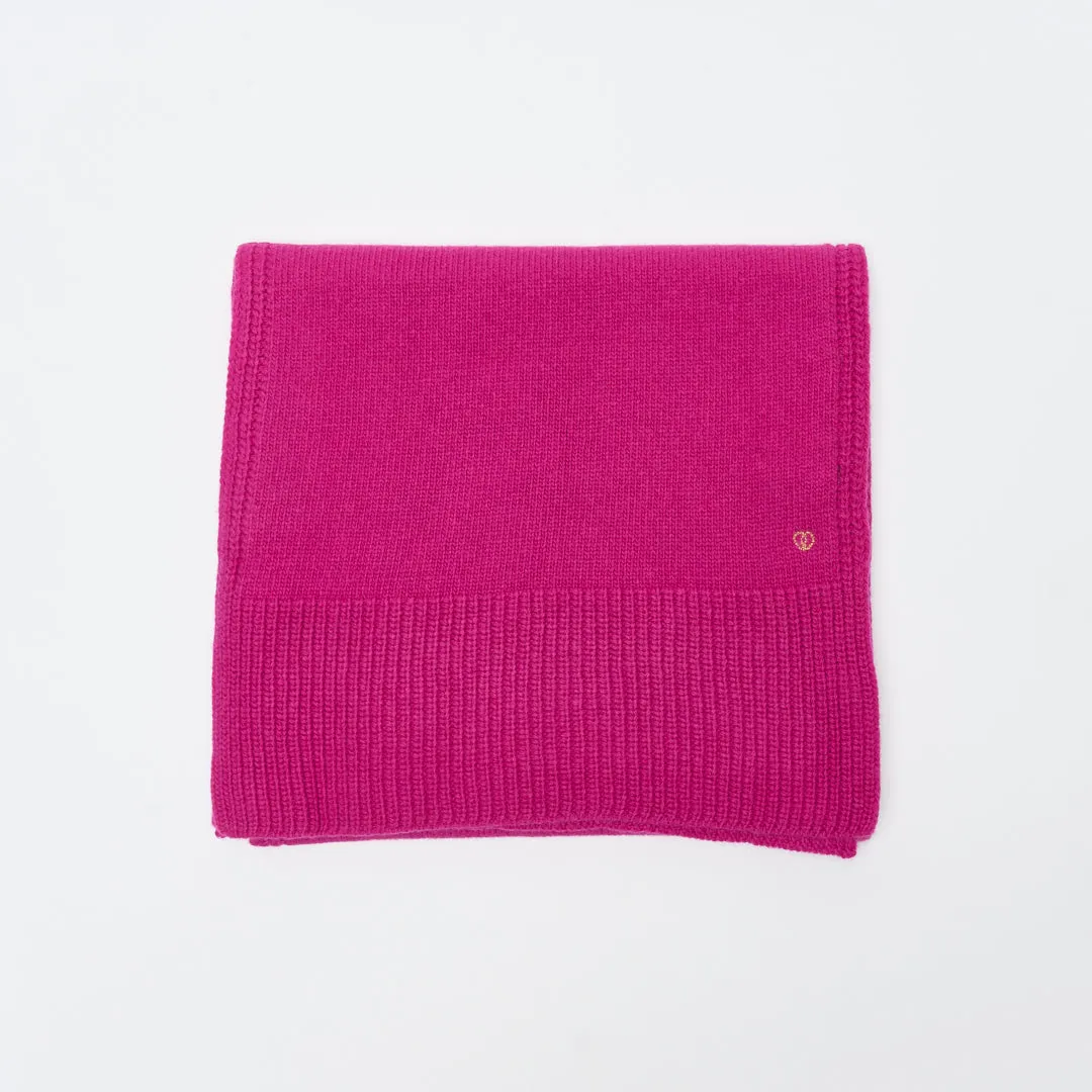 Seven Gauge - Wool Scarf (Fuscia)