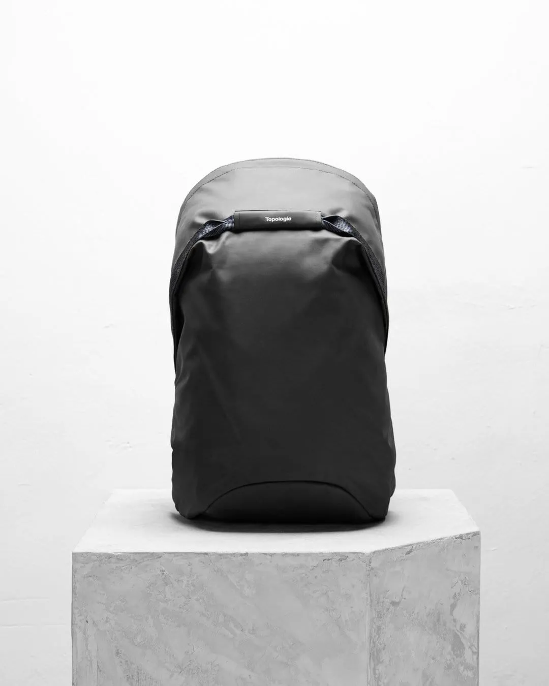 Topologie   Multipitch Backpack Large Dry Black