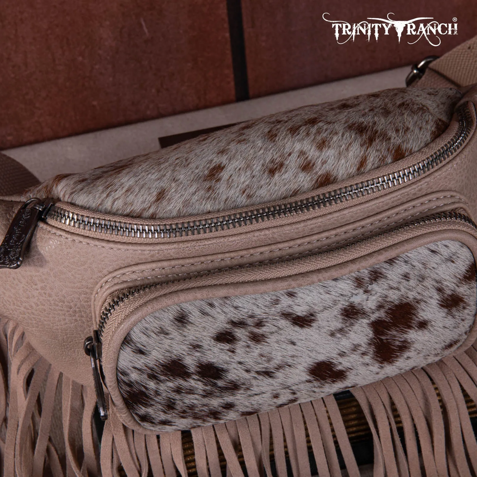 TR165-194A  Trinity Ranch Genuine Hair-On Cowhide Fringe Belt Bag