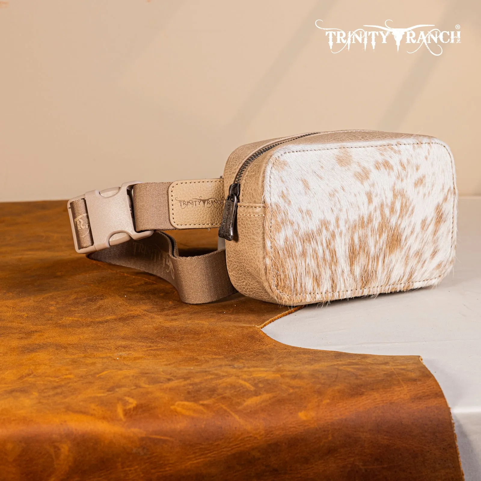 TR184-194 Trinity Ranch Genuine Hair-On Cowhide Belt Bag - Tan