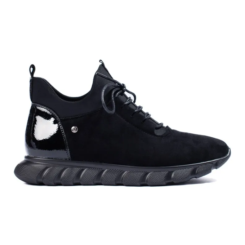 Vinceza lightweight trainers black